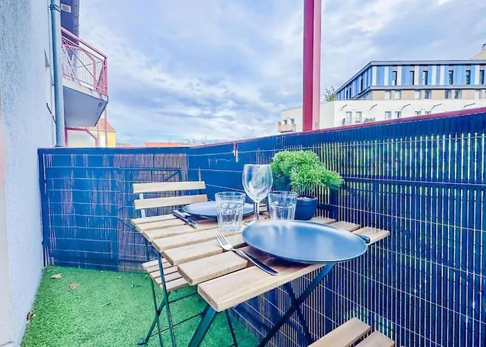 Bel Avec Balcon Et Parking Prive * クレルモン・フェラン